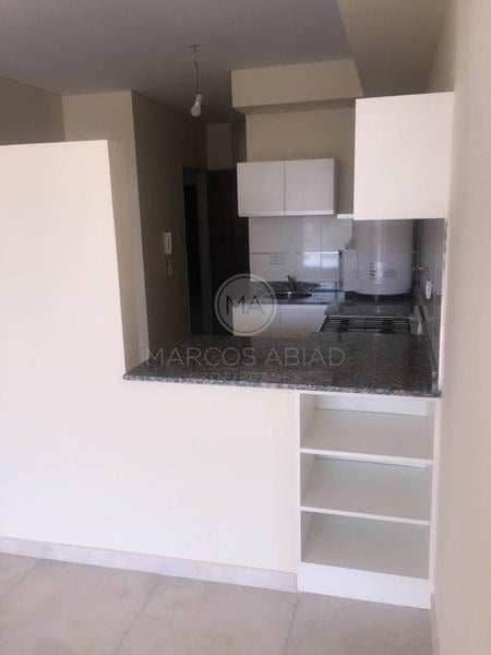 Foto de Alquiler | Departamento Monoambiente - Ov. Lagos 1100 - Centro Rosario, imagen 4