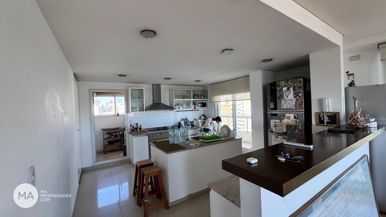 Foto de Oportunidad Piso Exclusivo con vistas al río - Rivadavia y Balcarce, imagen 5
