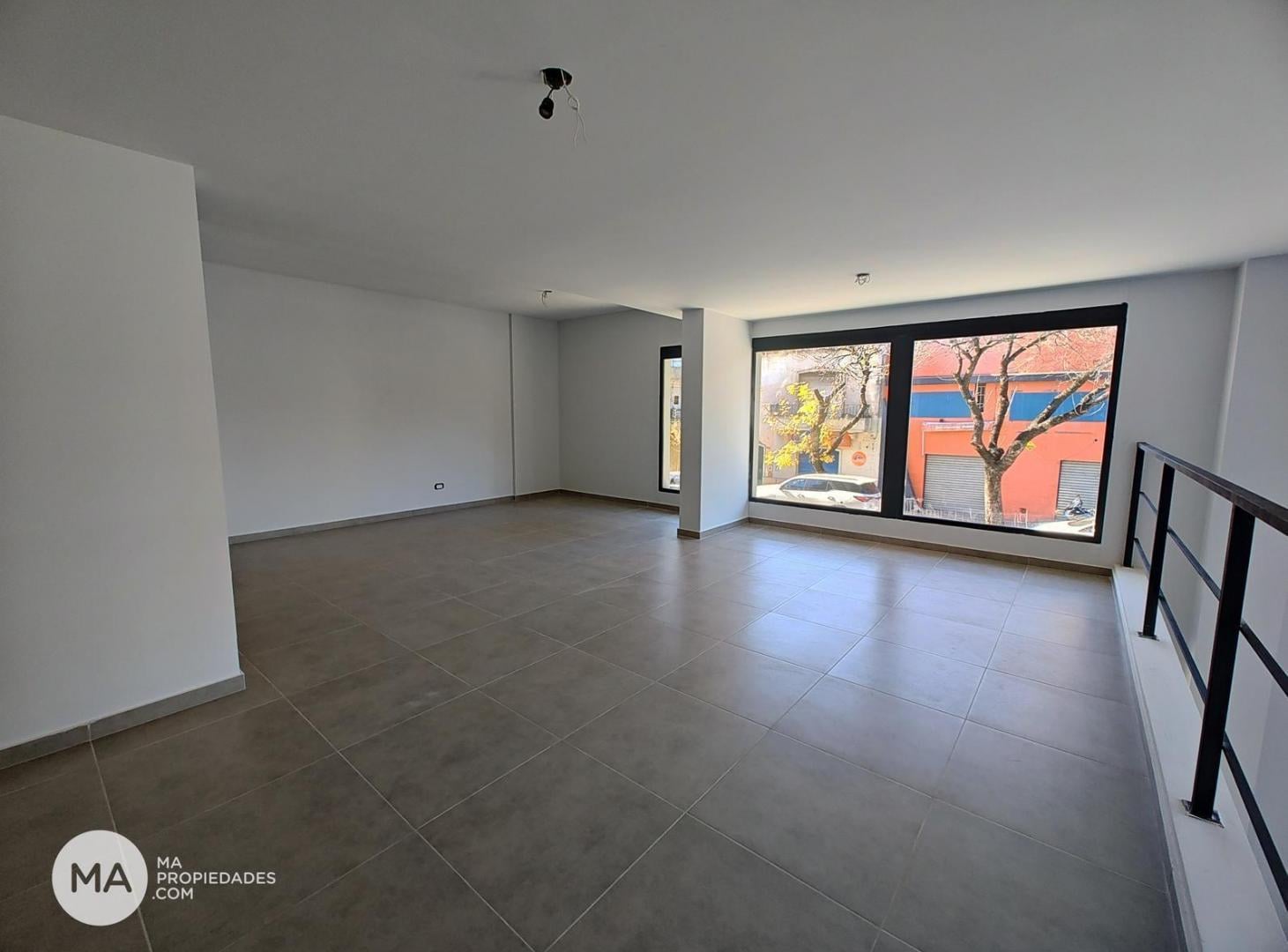 Foto de Venta | Local comercial 107 M2 - 27 de Febrero 700 esq. Buenos Aires, imagen 4