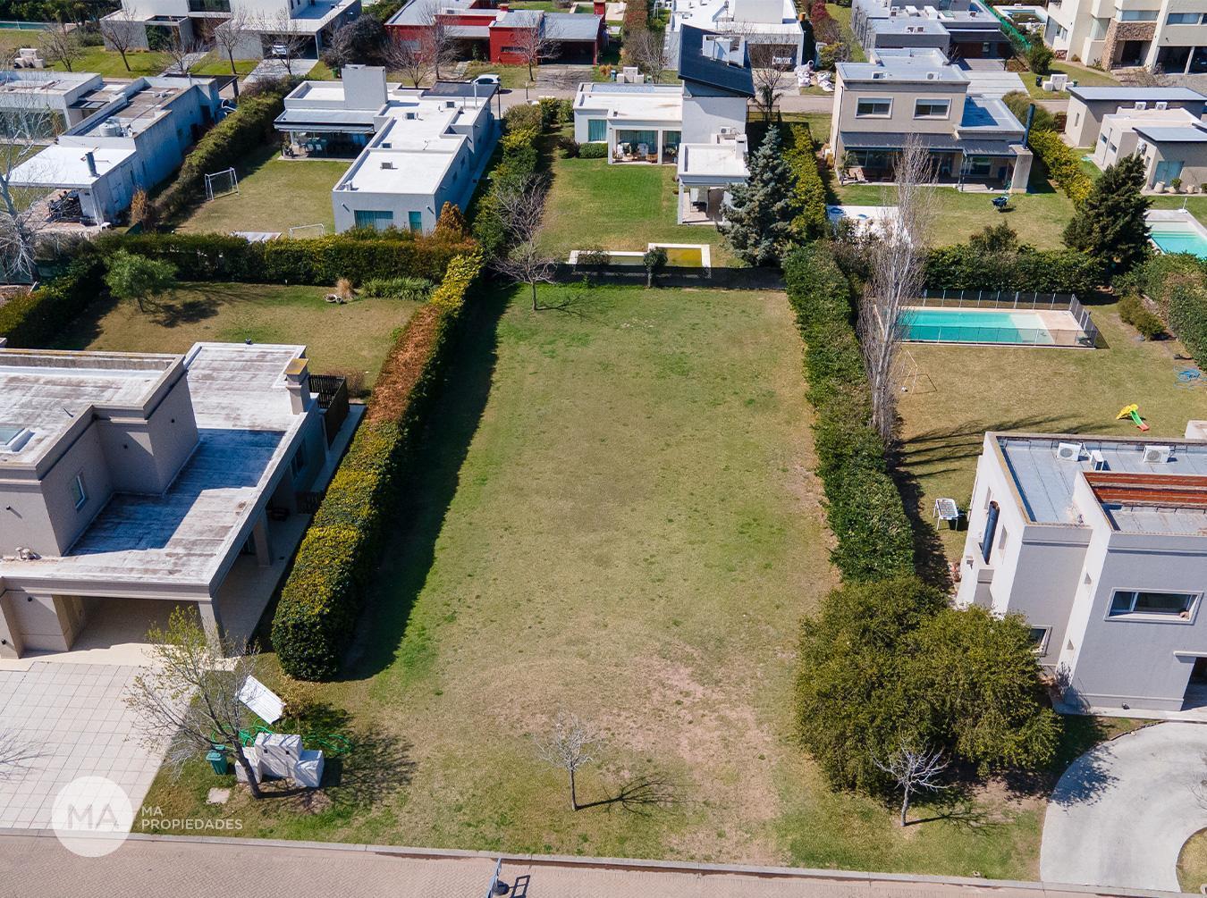 Foto de Venta | Lote 800 m2 con orientación este - Aguadas - Funes, imagen 2