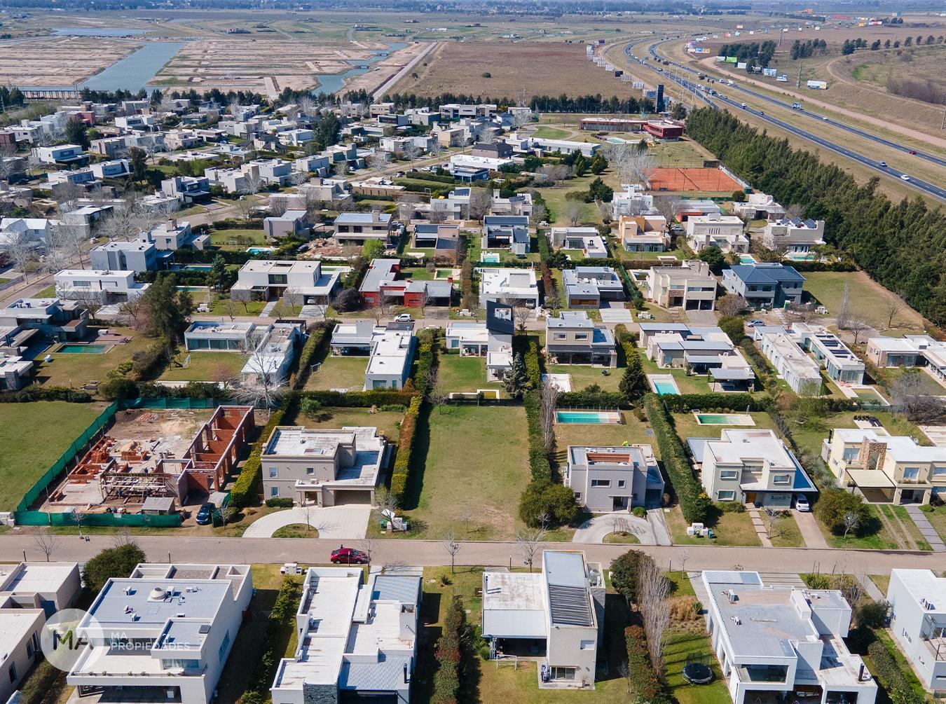 Foto de Venta | Lote 800 m2 con orientación este - Aguadas - Funes, imagen 5
