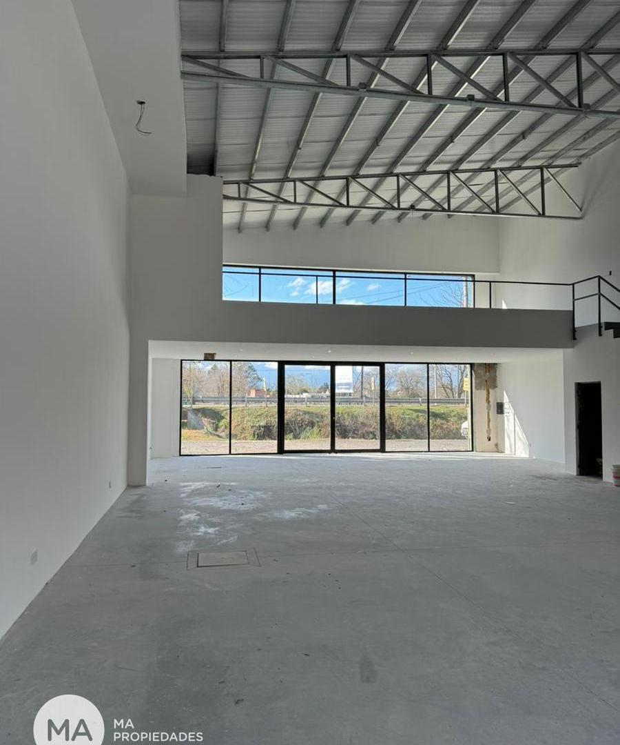 Foto de Local 255 m2 sobre Ruta 9 - Colectora 5400 - Funes | Venta, imagen 5