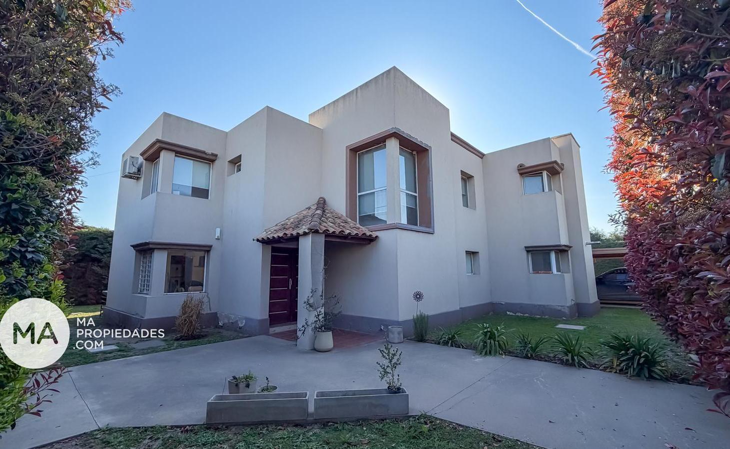 Foto de Venta | Casa 3 dormitorios sobre 2 lotes con más de 1000 m²- Alba 1600, imagen 3