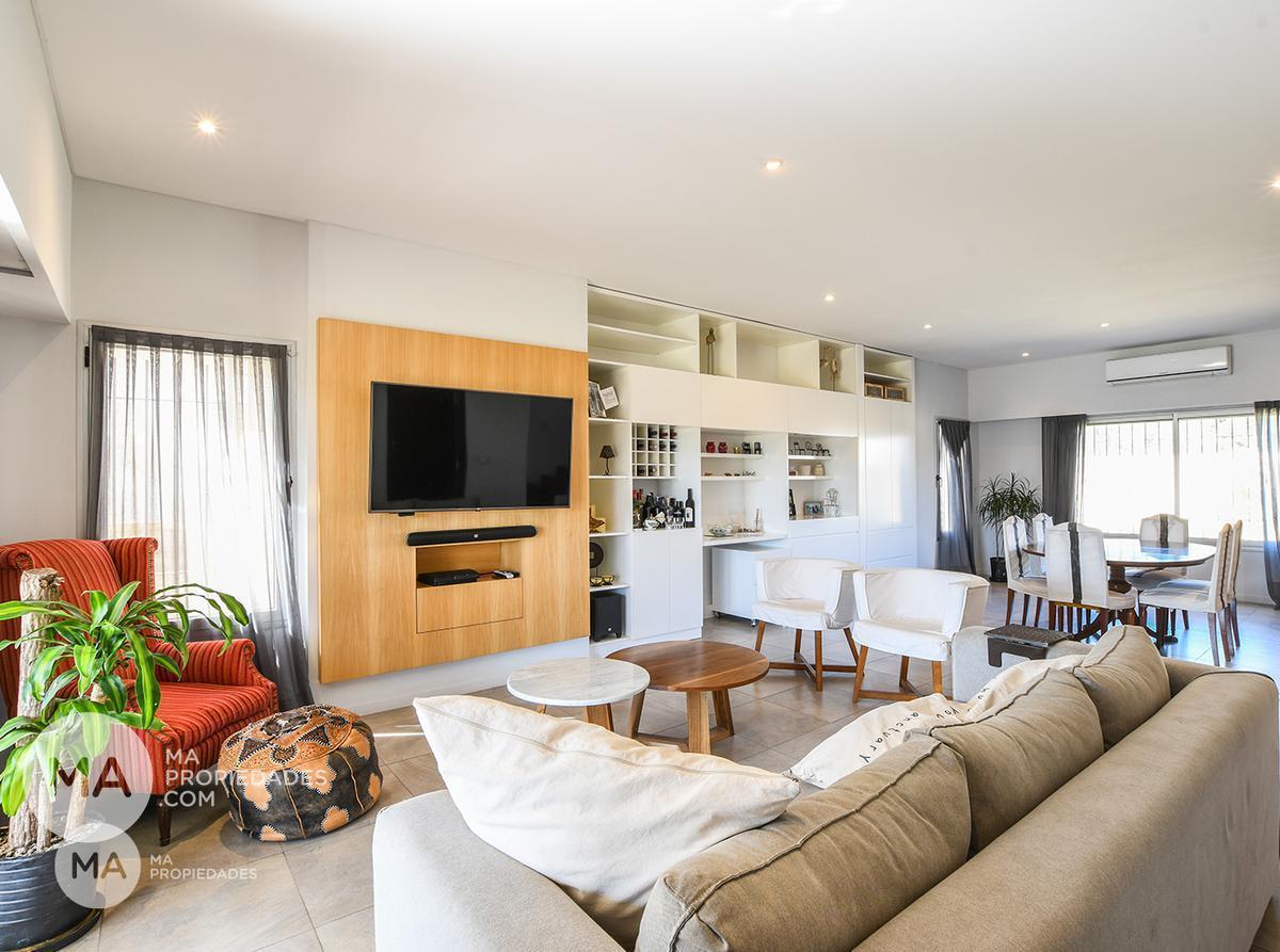 Foto de Alquiler | Casa 4 dormitorios, jardín, piscina - Av. Jorge Newbery 8600, imagen 1