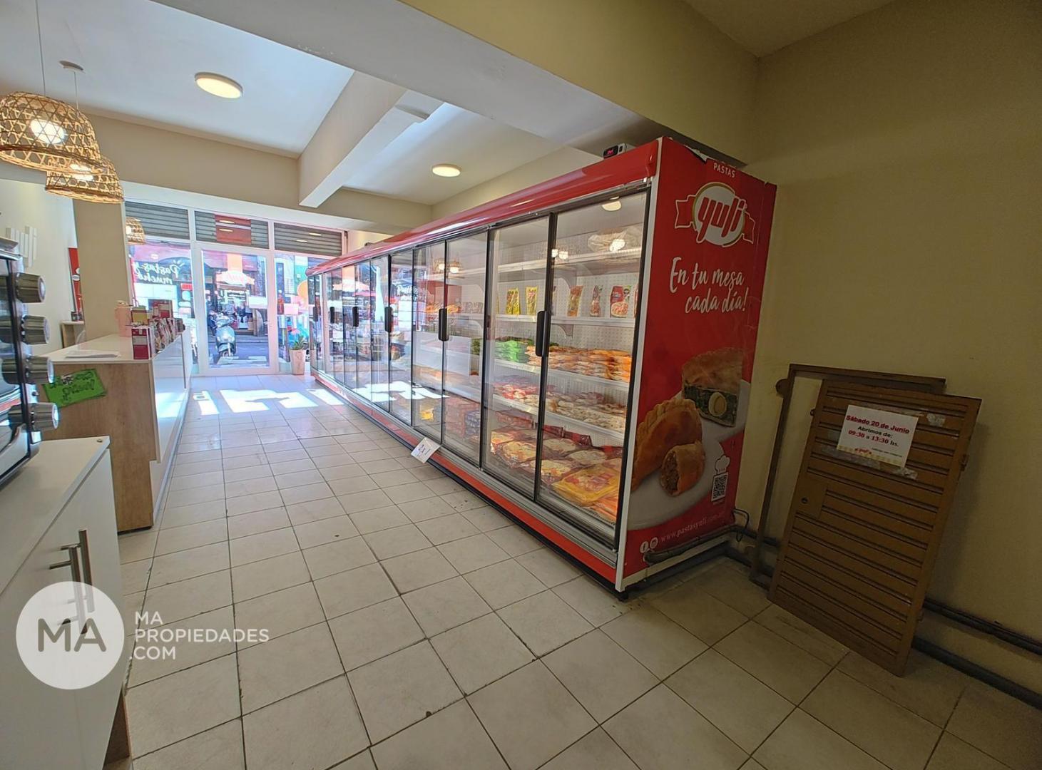 Foto de Alquiler | Local comercial de 104 m2 en paseo comercial San Luis - San, imagen 1