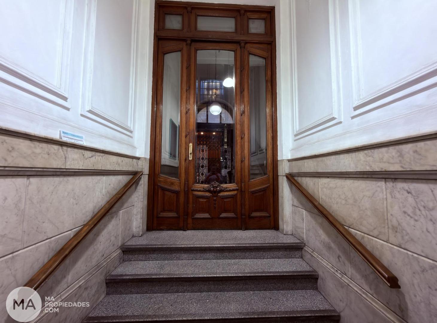 Foto de Venta | Departamento 4 Dormitorios excelente estado de conservación, imagen 3