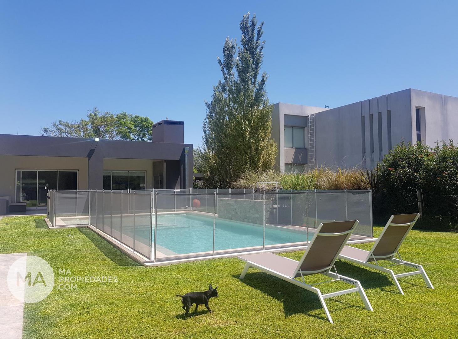 Foto de Casa 4 dormitorios en una planta en lote de 1200 m2- Kentucky Club de, imagen 1
