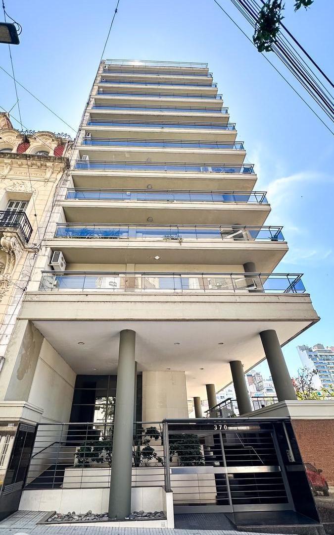 Foto de Venta | Departamento 2 Dormitorios con vista al río - San Martín 300, imagen 1