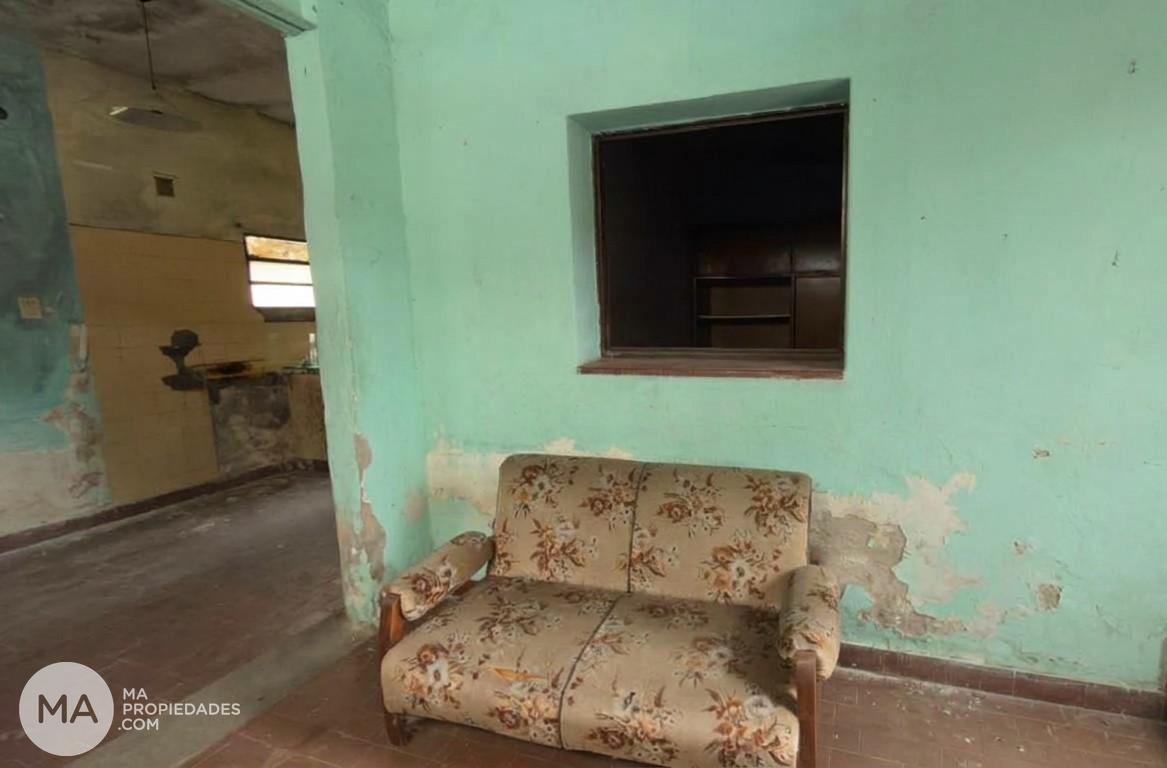 Foto de Venta | Casa 2 dormitorios con patio y cochera a refaccionar - Husares, imagen 5
