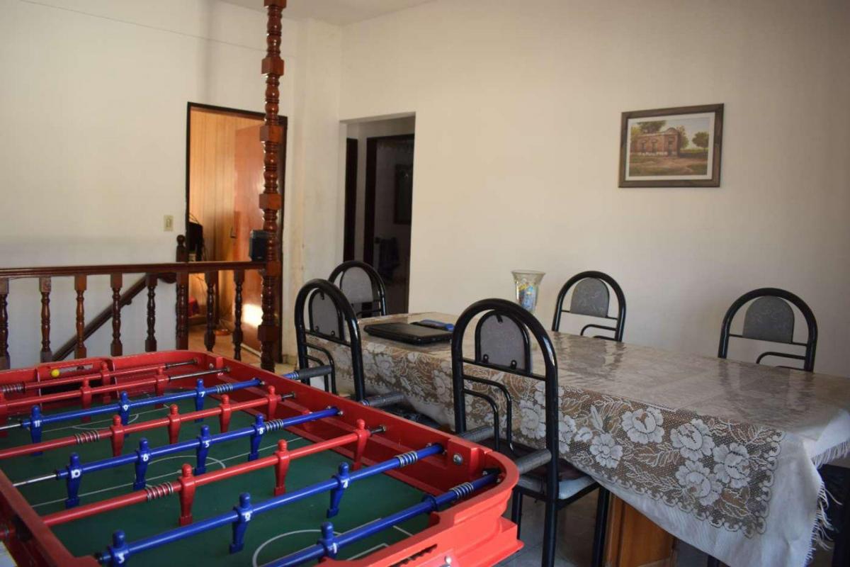 Venta Casa 6 Ambientes en Parque Chacabuco 1
