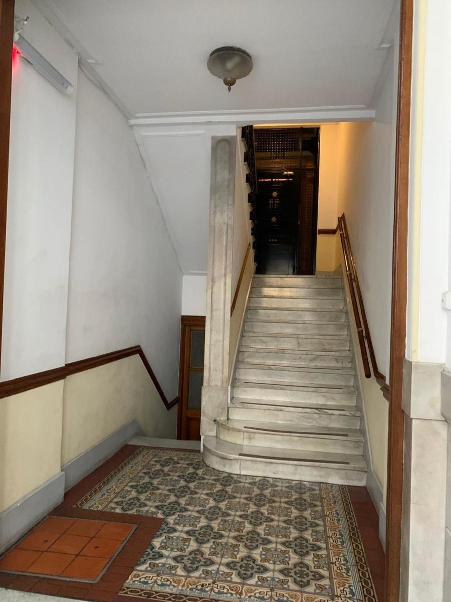 Venta Departamento 4 Ambientes en Montserrat 2