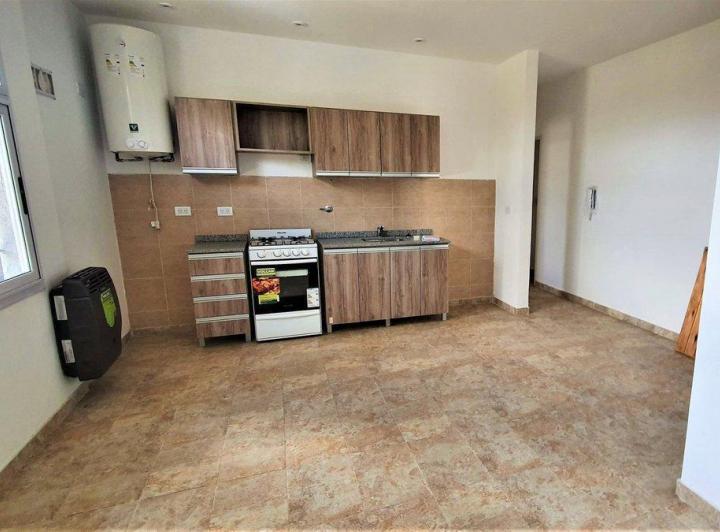 Venta Departamento 2 ambientes en Berazategui 5