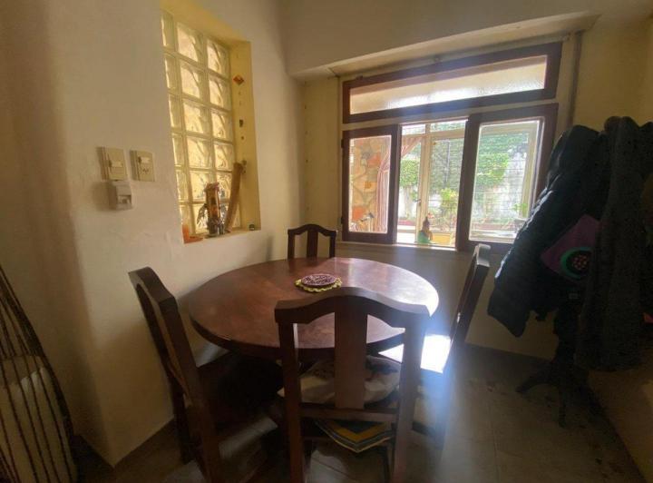 Venta Casa 5 ambientes patio y terraza Versalles 5