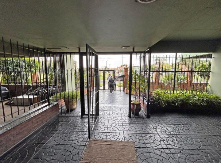 Venta Depto 4 ambientes Balcón en Parque Chacabuco 2