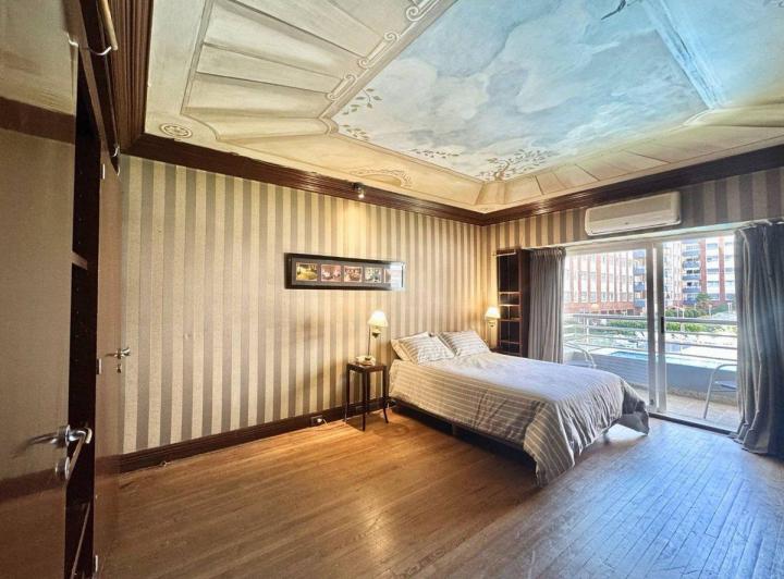 Alquiler Monoambiente con balcon Puerto Madero 4