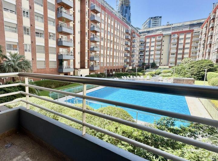 Alquiler Monoambiente con balcon Puerto Madero 1