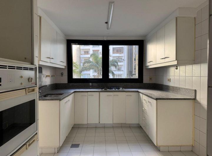 Alquiler Departamento 4 ambientes Cochera Retiro 5