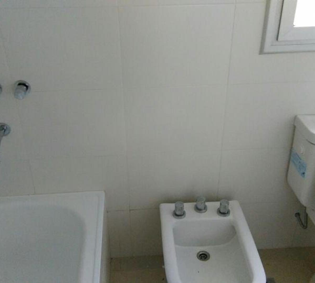 Departamento 2 Ambientes Ituzaingó Norte 3