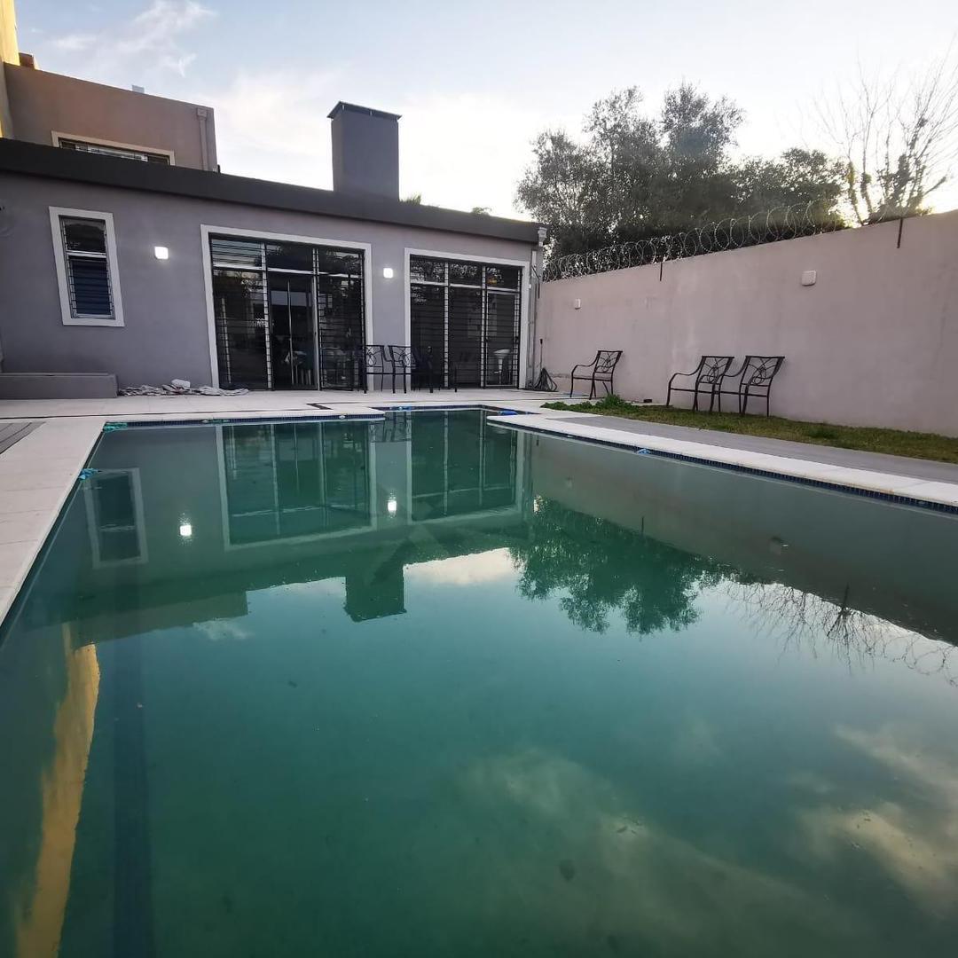 Casa 4 Ambientes en Venta - Ituzaingó Norte 5