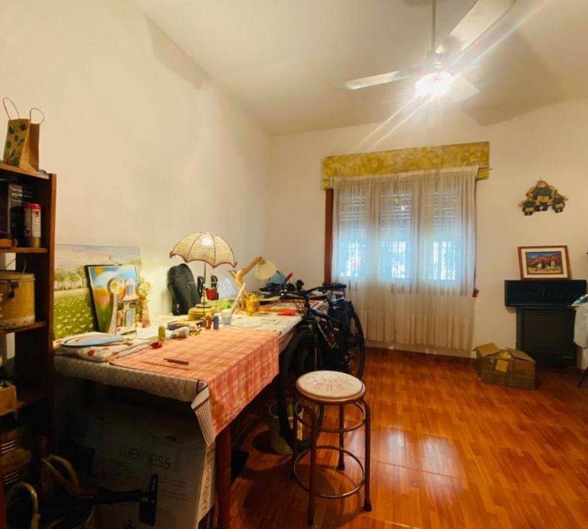 Chalet de 4 Ambientes - Ituzaingó Norte 4