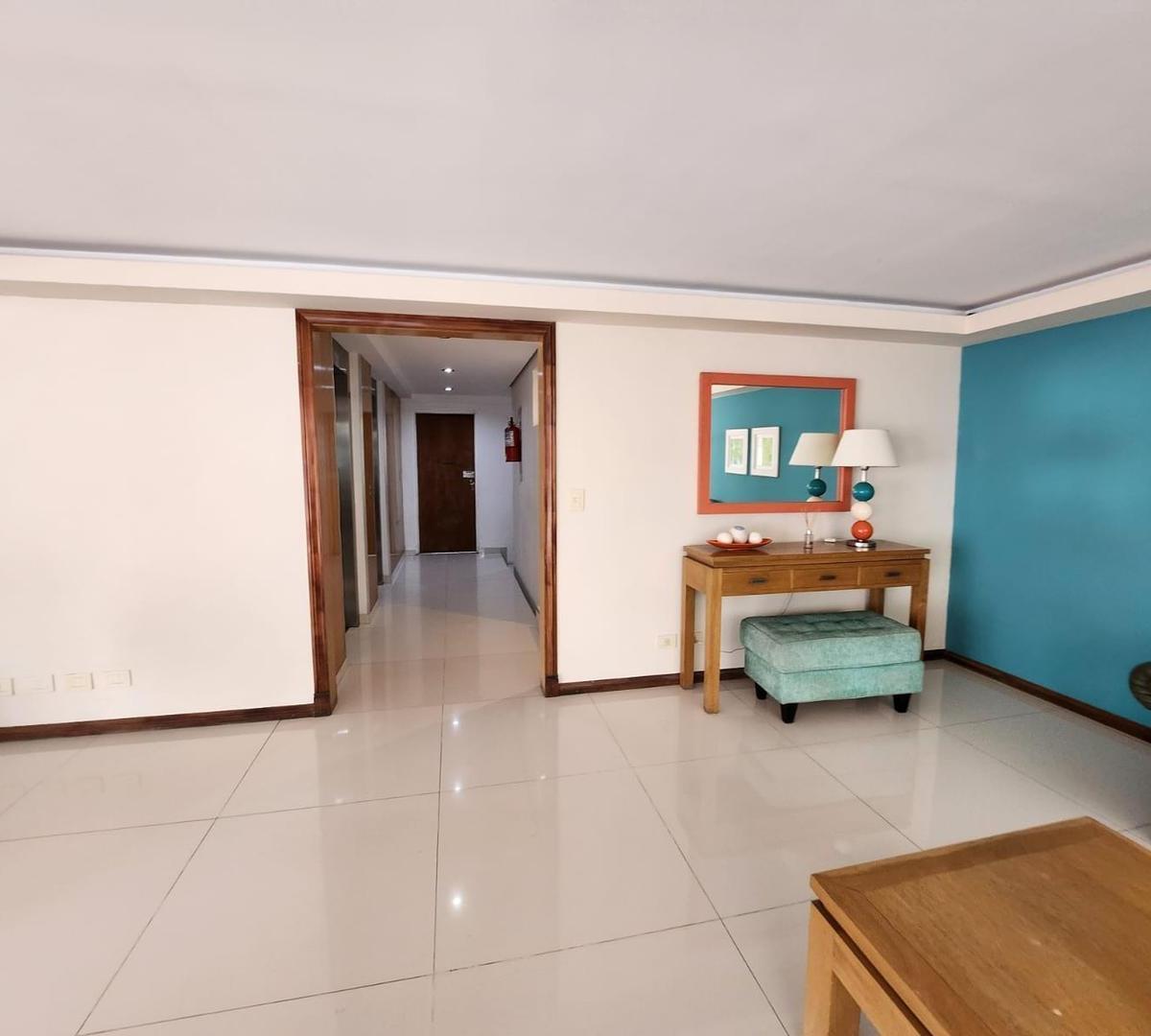 Departamento de 5 ambientes - Castelar norte