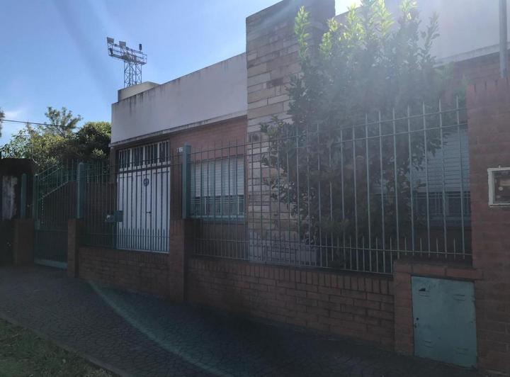 Casa 4 ambientes - Castelar Sur 3