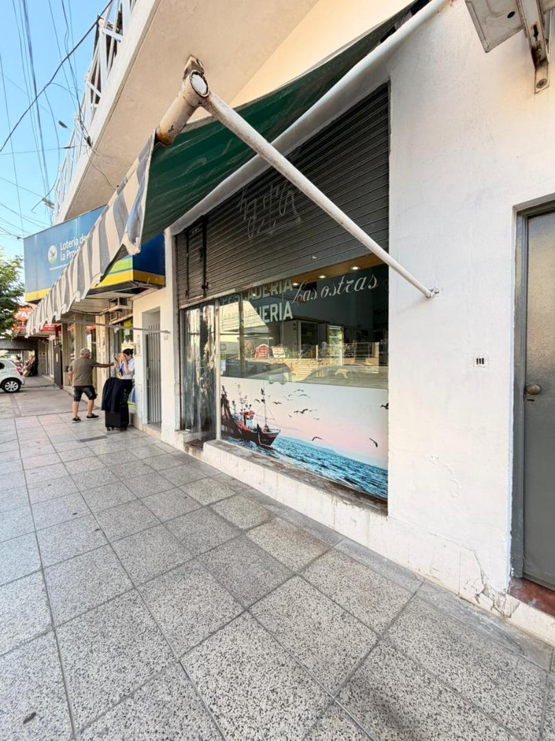 Local comercial- Castelar Norte