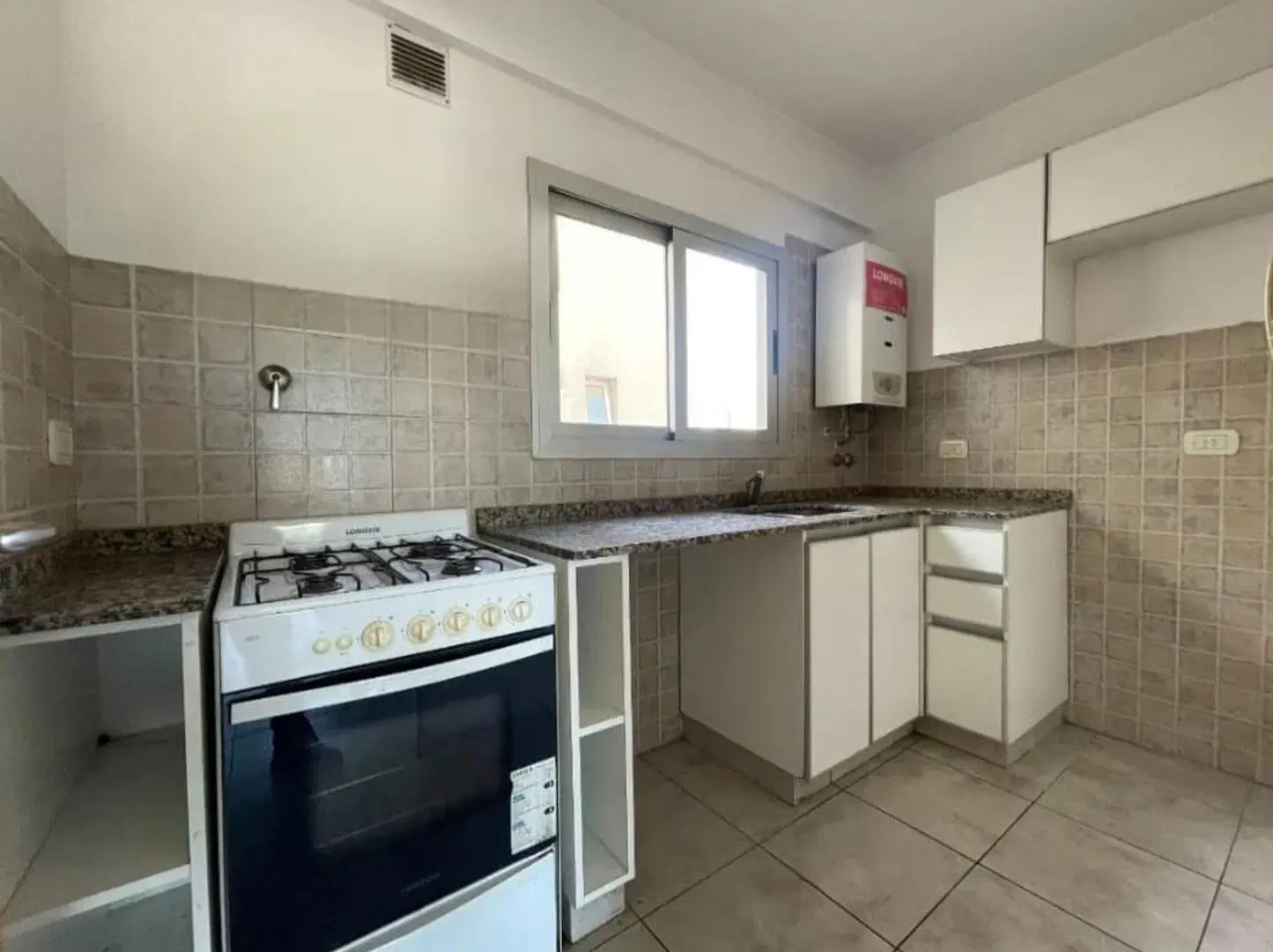 Departamento de 2 ambientes- Castelar sur 4