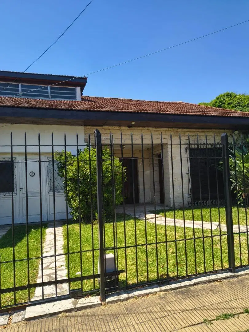 Casa 3 ambientes- Ituzaingó norte 4