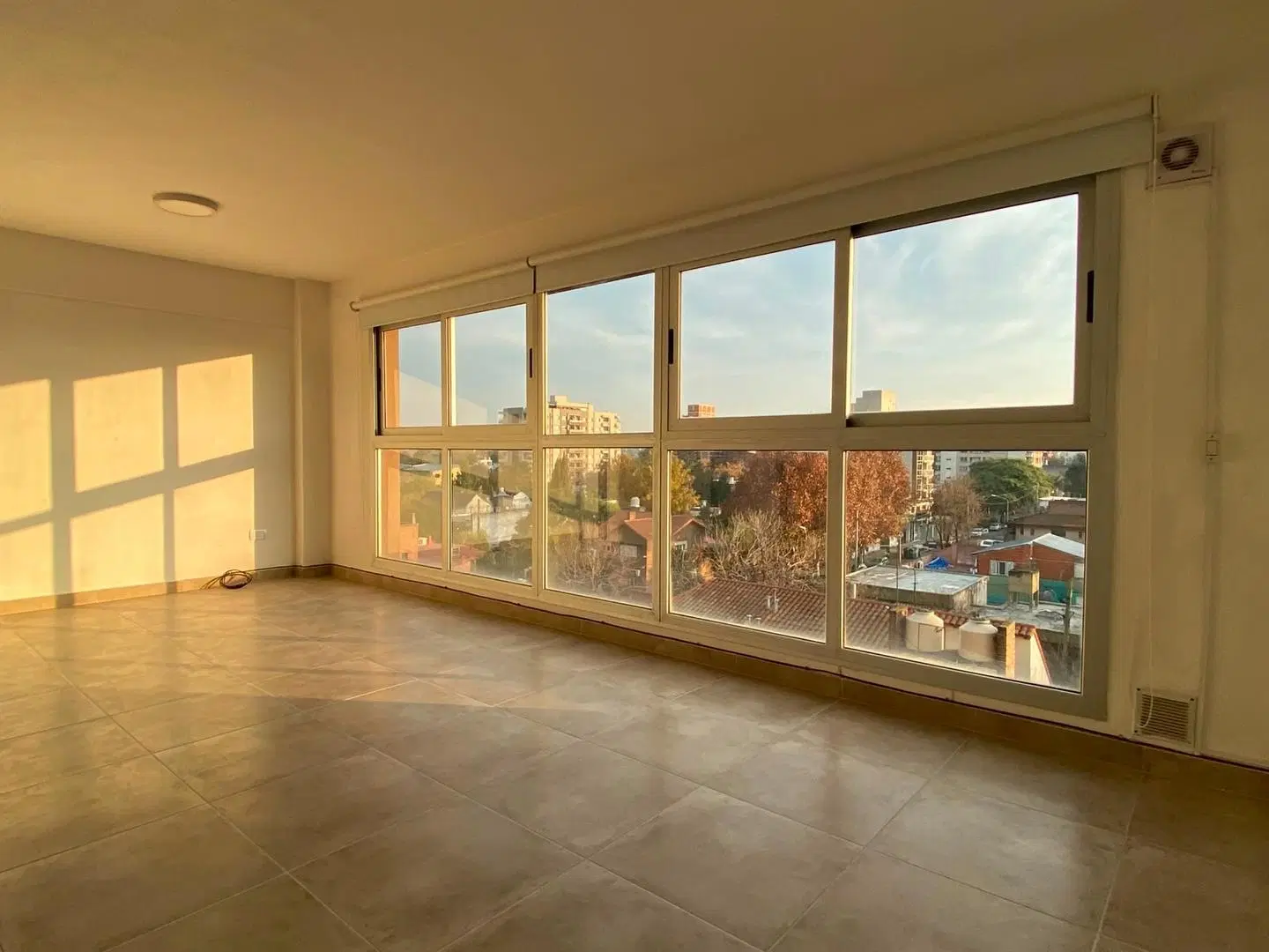 Departamento monoambiente- Ituzaingó Sur 2