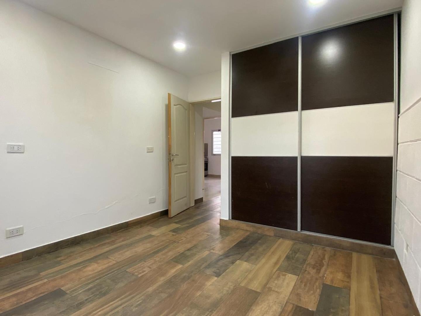 Foto de Casa tipo PH de 3 ambientes - Ituzaingó, imagen 4