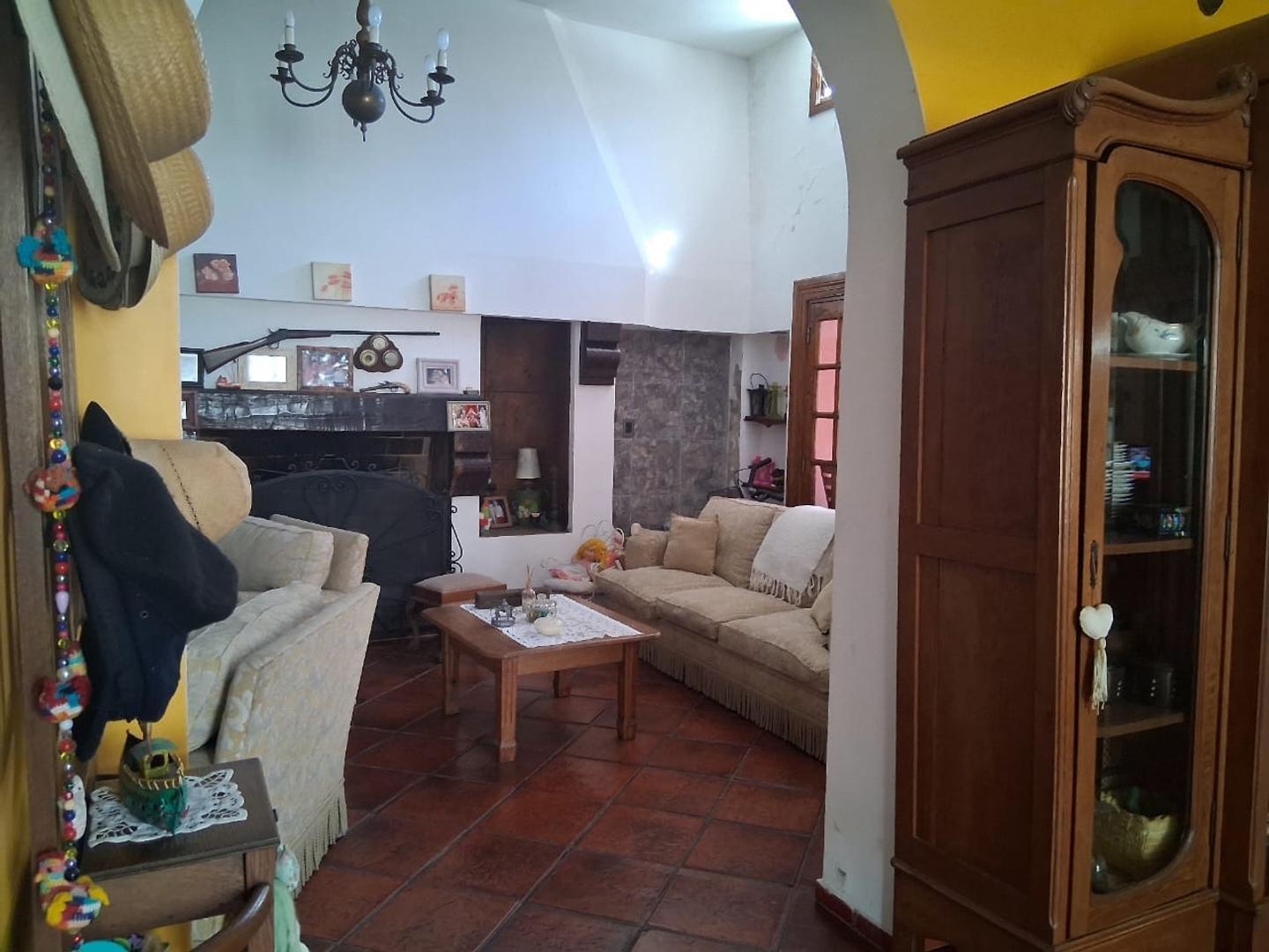 Foto de Casona de 4 Ambientes_ ITUZAINGÓ NORTE, imagen 3