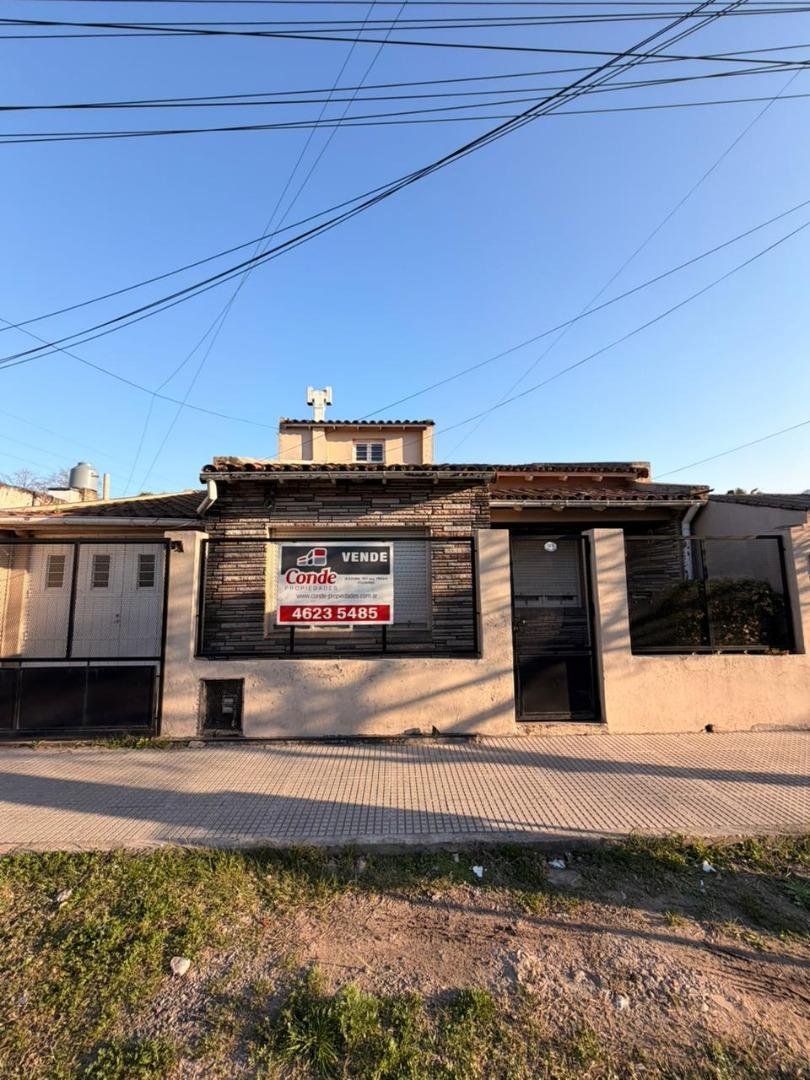 Foto de Casa de 4 ambientes- Castelar, imagen 2