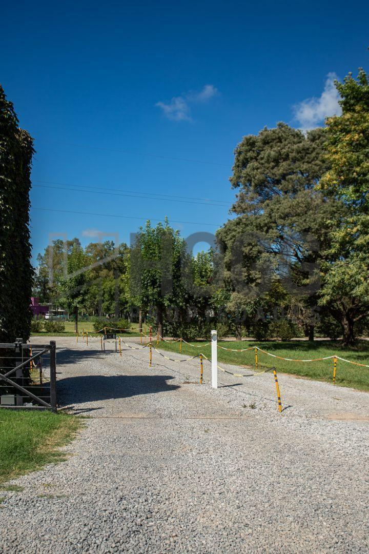 Lote 1000 m² El Tropezón 3