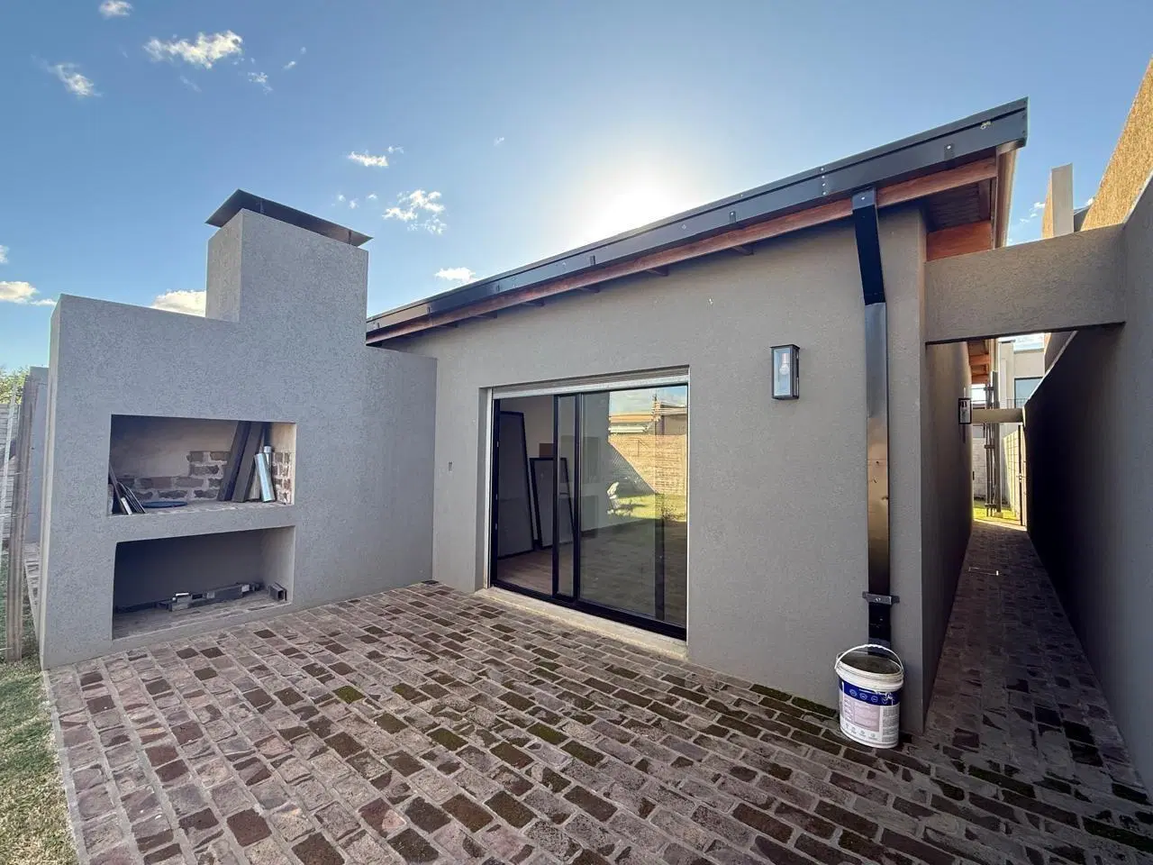 Areco - Venta departamento a estrenar 2 amb con jardin 3