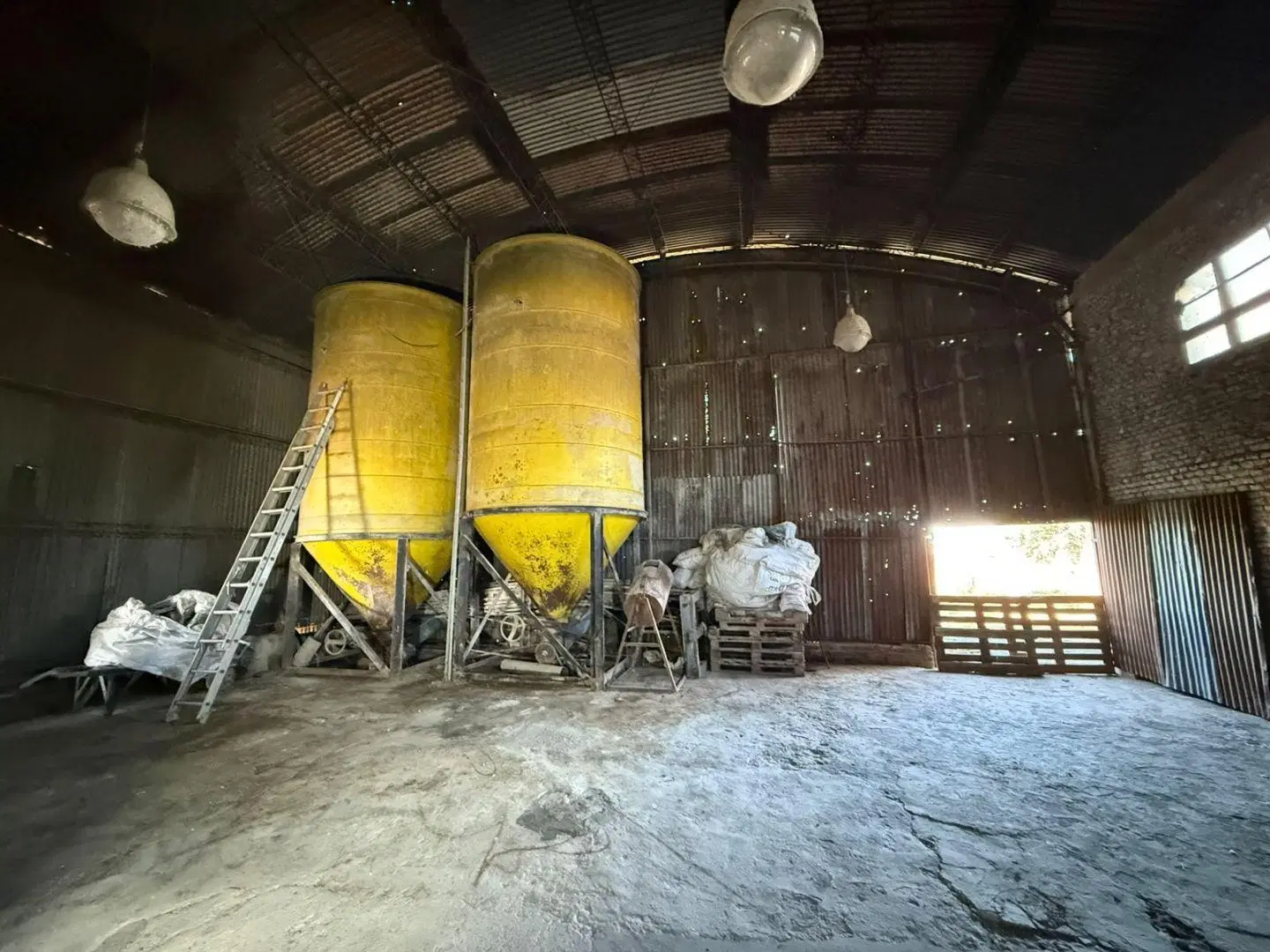 Areco - Alquiler planta alimentos 1ha 5