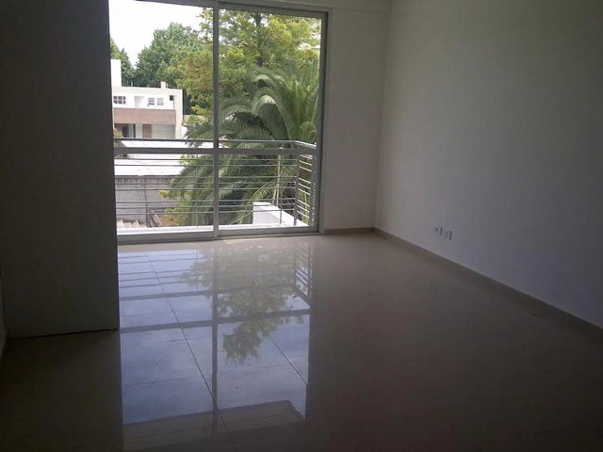 Palermo Hollywood. Seminuevo. Balcón, vistas, luz. Amenities. 1