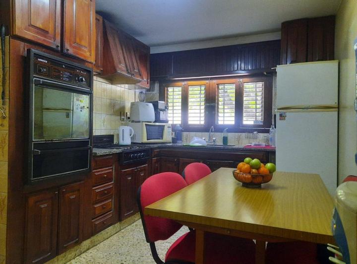 VENTA CASA MERCEDES 3