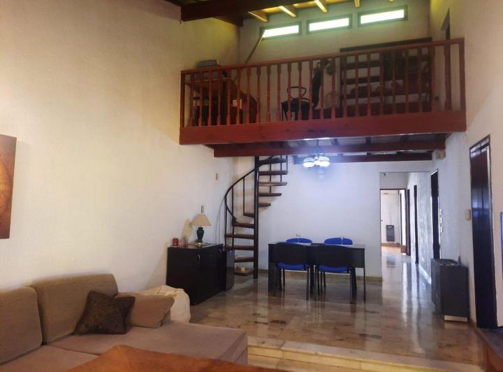 VENTA CASA MERCEDES 1