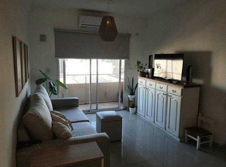 Venta Departamento con cochera en Moreno 4