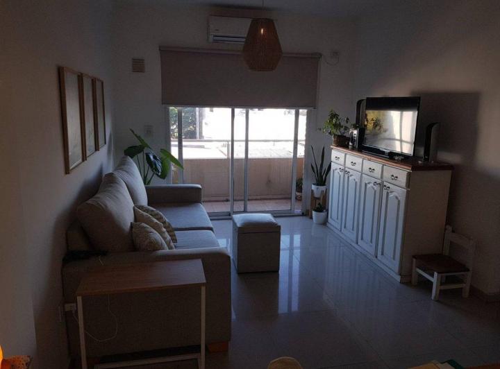 Venta Departamento con cochera en Moreno 3