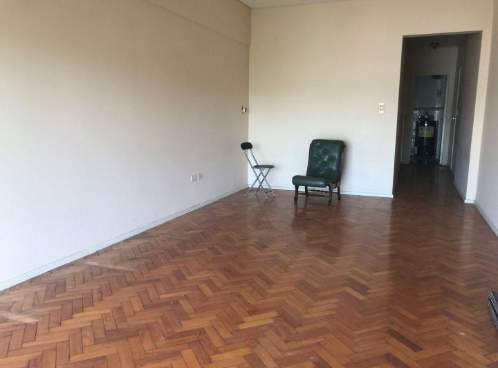 VENTA 5 AMB, 4 DORMITORIOS, COCHERA 4