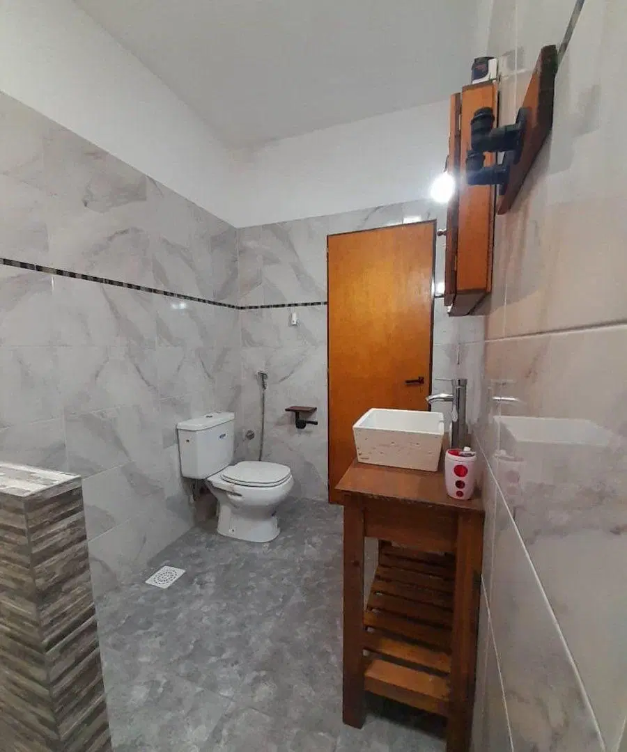 VENTA CASA/QUINCHO SUPER LOTE LA REJA 3