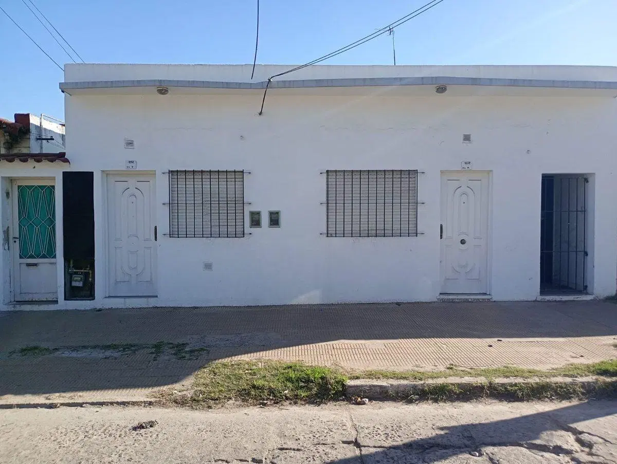 Propiedad en venta Paso del Rey Casa y Deptos 3