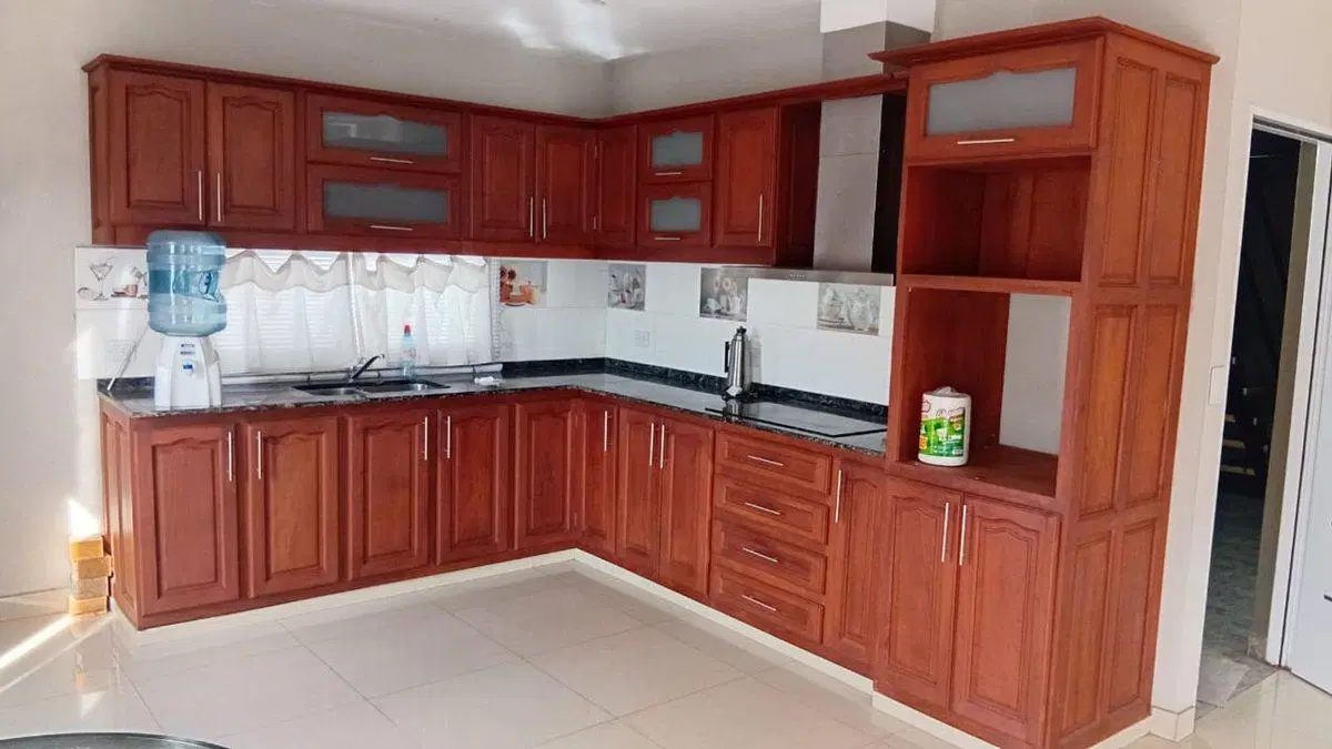VENTA  CASA CON LOCAL  EXCELENTE INVERSION 3