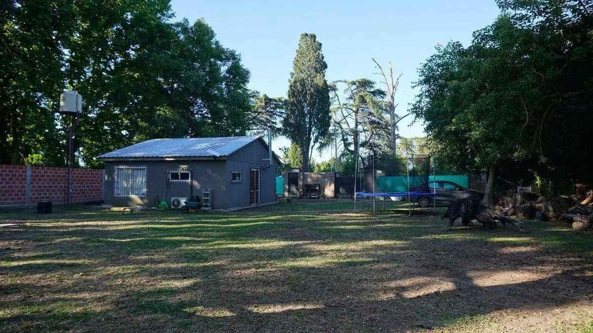 Venta Casa en General Rodriguez con lote de 1000M2 3