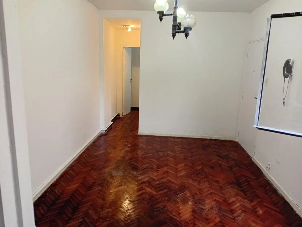 Departamento 2 ambientes en venta en Monserrat 3