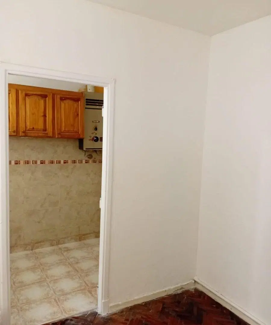 Departamento 2 ambientes en venta en Monserrat 5