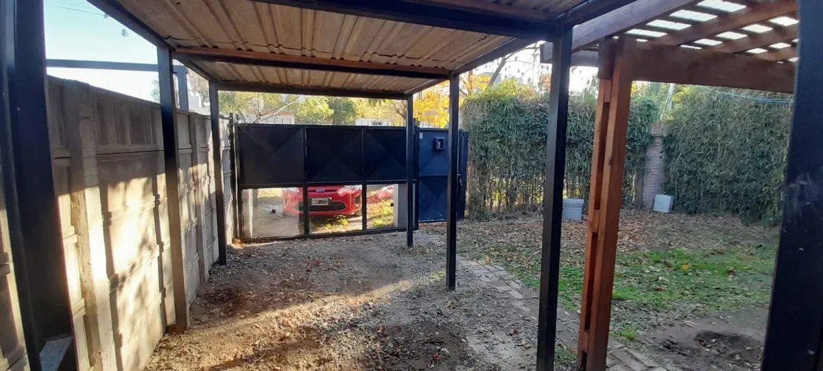VENTA CASA 3 DOR. GRAL. RODRIGUEZ APTA CREDITO 4