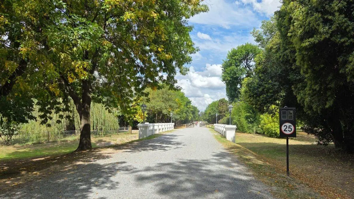 VENTA DORMI Club de Campo Santa Catalina, en Luján 2